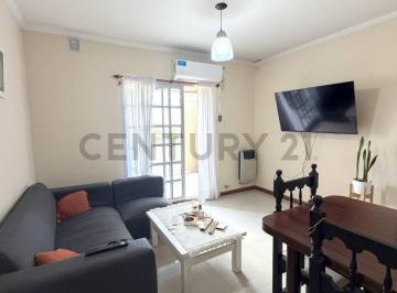 Departamento · 45m² · 2 Ambientes · 1 Cochera · Departamento 2 Ambientes en Primer Piso con Balcón y Cochera Cubierta. Venado Tuerto