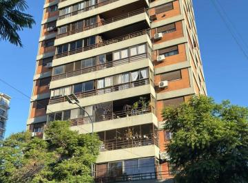 Departamento · 72m² · 3 Ambientes · Venta de 3 Ambientes Luminoso con Balcón Corrido Al Frente Av Independencia Cerca de La Uade