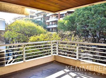 Departamento · 168m² · 4 Ambientes · Exclusivo Piso 4 Ambientes Muy Luminoso Sobre Av Pedro Goyena en Caballito