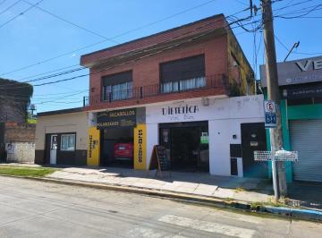 Local comercial , Malvinas Argentinas · Dos Locales Comerciales, Vivienda y Dptos. Ideal Inversor. Villa de Mayo