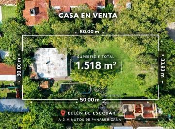 Casa · 166m² · 6 Ambientes · 5 Cocheras · Casa Apto Crédito, 5 Ambientes. Lote de 1518 m² en Escobar