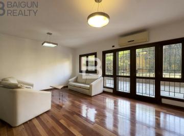 Departamento · 136m² · 4 Ambientes · 1 Cochera · Duplex de 4 Ambientes con Dependencia, Jardin, Parrilla Propia y Cochera en Venta en Colegiales