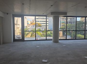 Oficina comercial · 84m² · 1 Ambiente · 1 Cochera · Alquiler Amplia Oficina Monoambiente Belgrano Distrito Financiero Edificio de Oficinas Sustentable