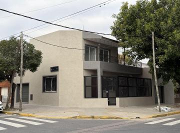 DES-DES-315_2 · Oficinas con Deposito Ideal Sede Administrativa o Logistica Lugano Riachuelo