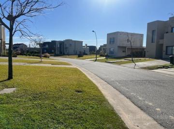 Terreno · 575m² · Lote Interno en Venta Barrio Acacias
