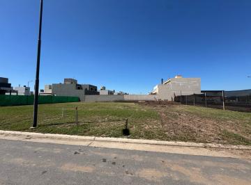 Terreno · 364m² · Lote en Venta en Terrazas de Manantiales
