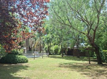 Casa · 56m² · 2 Ambientes · Venta Chalet 2 Amb, Sobre Lote de 730 m². Parque Sakura, Exaltacion de La Cruz. Apto Credito