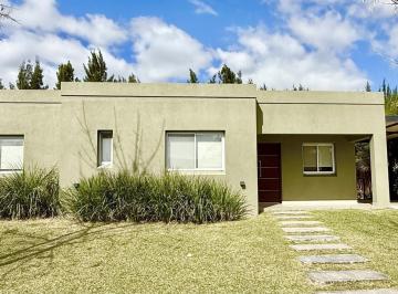 Casa · 165m² · 6 Ambientes · 4 Cocheras · Casa en Venta en San Francisco - Villanueva
