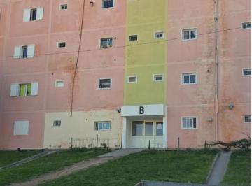 Departamento · 4 Ambientes · 1 Cochera · Departamento de Tres Dorm. en Alquiler