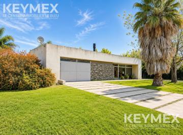Casa · 195m² · 4 Ambientes · 4 Cocheras · Casa en Barrio Cerrado San Roque Comarcas de Luján