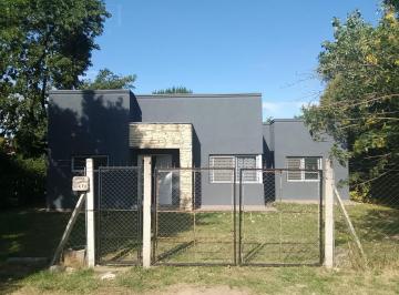Casa · 107m² · 4 Ambientes · Venta Casa, 3 Dorm. en Parque Sakura, Exaltacion de La Cruz, Apta Credito