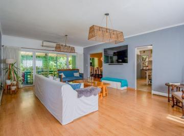 Casa · 170m² · 5 Ambientes · 1 Cochera · Venta Casa 5 Amb Suite Pb Barrio Tres Horquetas