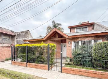 Casa · 141m² · 5 Ambientes · 2 Cocheras · Casa en Venta en Escobar Panamericana y Ruta 25 Apto Credito Sin Expensas