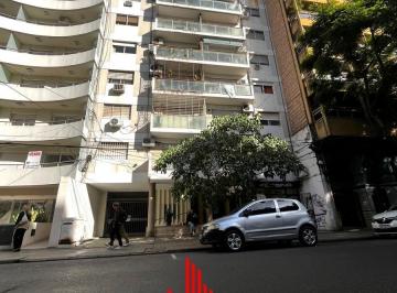Departamento · 63m² · 4 Ambientes · 1 Cochera · Departamento en Centro