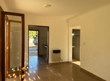 Casa · 300m² · 3 Ambientes · 1 Cochera · Casa en Venta en Villa Elvira