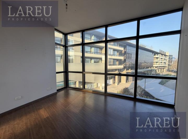 Oficina comercial · 64m² · 3 Ambientes · 1 Cochera