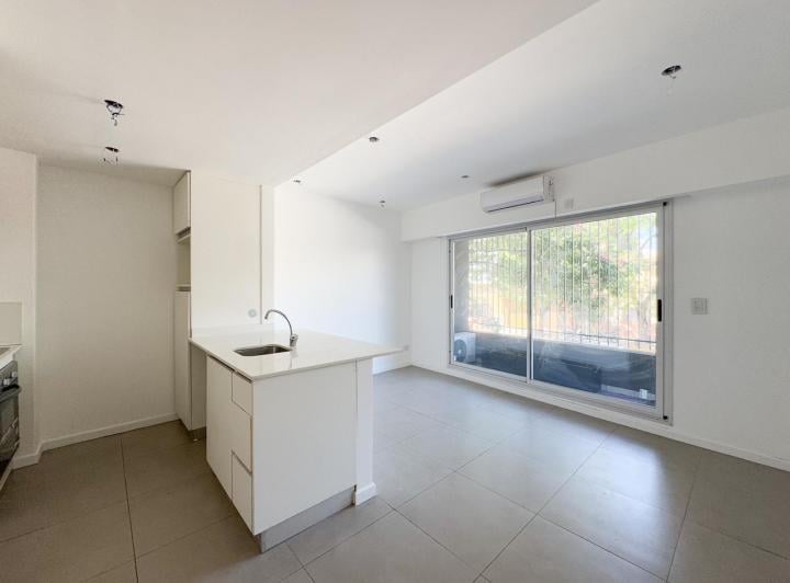 2 Ambientes en Chiclana Al 3075 - 1er Piso