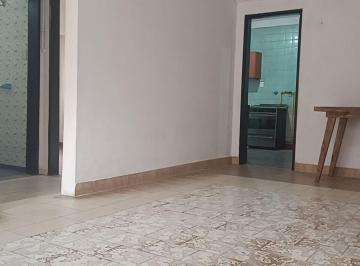 Casa · 90m² · 3 Ambientes · 1 Cochera · Venta Casa 3 Ambientes y Medio en Villa Bosch