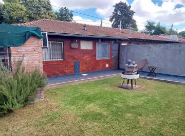 Casa · 100m² · 3 Ambientes · 2 Cocheras · Casa de 3 Ambientes en Alquiler en Don Torcuato Tigre