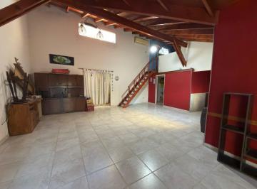 Casa · 275m² · 6 Ambientes · 5 Cocheras · Casa - La Plata