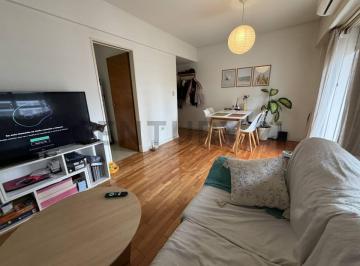 Departamento · 40m² · 2 Ambientes · Alquiler Dpto 2 Ambientes con Balcon Villa Urquiza