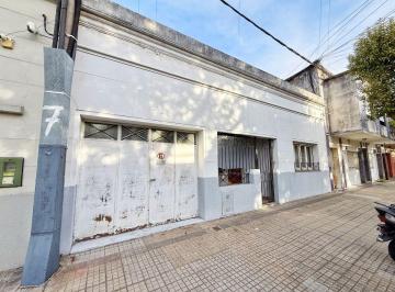 Casa de 3 ambientes, La Plata · Casa en Venta 61 Entre 29 y 30 Lote de 10 X 60