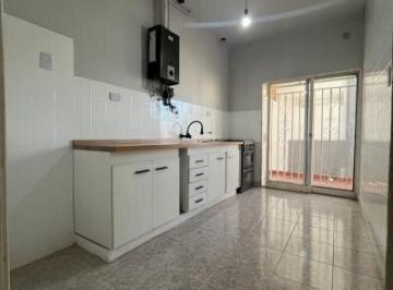 PH · 90m² · 5 Ambientes · Venta Casa PH 3 Dorm. Barrio Juniors