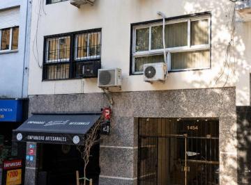 Departamento de 1 ambiente, San Nicolás · Impecable Monoambiente con Balcón, Se Vende Amueblado y Equipado.