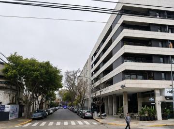 Local comercial · 180m² · Local en Alquiler en Flores, Capital Federal, Buenos Aires