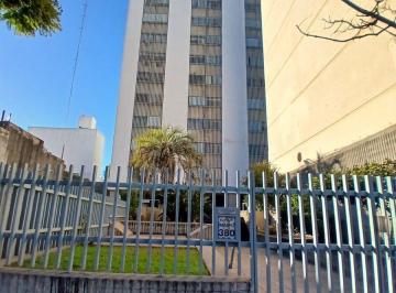 Departamento · 75m² · 5 Ambientes · Alquiler 2 Dorm. Barrio Centro