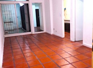 Departamento de 2 ambientes, Recoleta · Alquiler 2 Amb. C/patio - Garantía Sueldos - Recoleta - $650.000