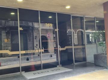 Oficina comercial · 30m² · 1 Cochera · Excelente Oficina Zona Centro