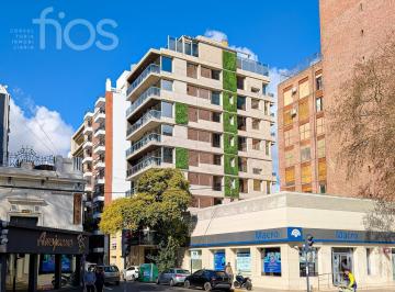 Departamento · 77m² · 3 Ambientes · Venta Departamento a Estrenar de Dos Dorm. con Amenities en Salta y Bv. Oroño