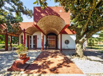 Quinta vacacional · 395m² · 4 Ambientes · 4 Cocheras · Venta Quinta 10.000 m² Tortuguitas Pileta Quincho Cocheras