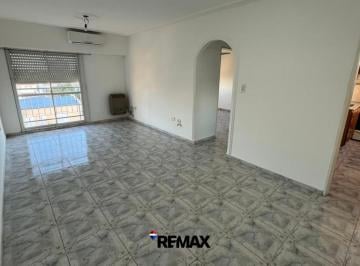 Departamento · 42m² · 2 Ambientes · 1 Cochera · Alquiler Dto 1 Dorm C Coch Mitre 1250 Barrio Univ.