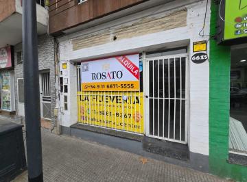 Local comercial · 30m² · Alquiler Local Comercial de 30 m² en Villa Lugano, Sobre Importante Av