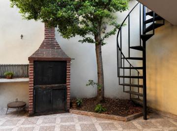 PH · 100m² · 4 Ambientes · 1 Cochera · PH en Venta 4 Ambientes en Monte Castro