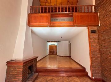 Casa de 5 ambientes, Vicente López · Francisco Laprida 1300 - Vicente López