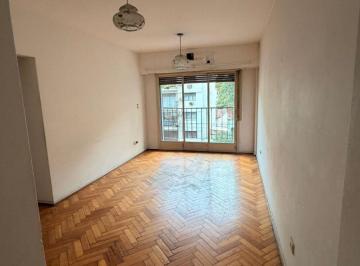 Departamento de 3 ambientes, Flores · Oportunidad Inversor a Refaccionar 3 Amb con Balcon Al Frente 76 m² Sobre Av Avellaneda Flores