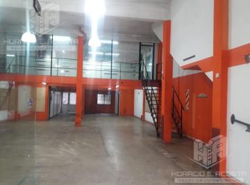 Local comercial · 300m² · 1 Ambiente · 3 Cocheras · Local en Alquiler de 200 m² Villa Ballester