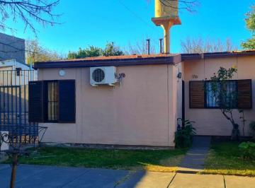 Casa · 73m² · 4 Ambientes · 2 Cocheras · Venta Muy Linda Casa Barrio Smata San Rafael