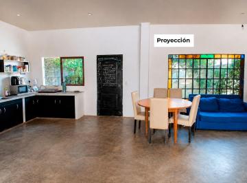 PH · 90m² · 5 Ambientes · PH 5 Amb en Banfield con Gran Fondo