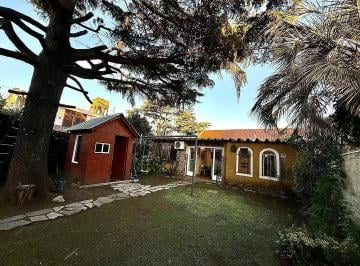 Terreno · 300m² · Venta Terreno con Casa 2 Ambientes Temperley Este