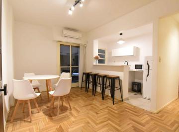 Departamento · 34m² · 2 Ambientes · Venta Departamento Dos Ambientes con Patio Recoleta Refaccionado a Nuevo - Excelente Ubicacion