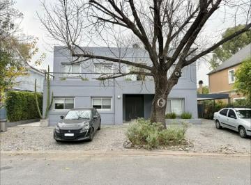 Casa · 337m² · 7 Ambientes · 3 Cocheras · Casa a La Venta en Barrio Cerrado Las Victorias