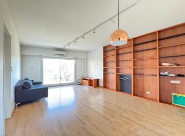 Departamento · 84m² · 3 Ambientes · Departamento 3 Ambientes Frente Balcón Corrido. Vista Panorámica.