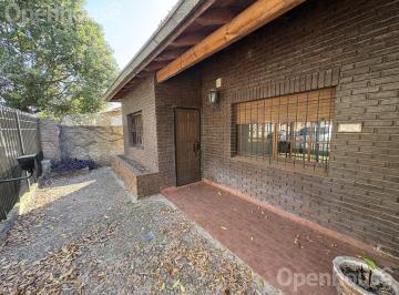 Casa · 87m² · 3 Ambientes · Venta - Casa en Centro de Derqui - Excelente Ubicacion