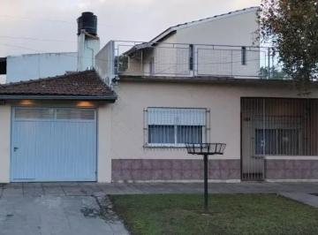 Casa · 80m² · 4 Ambientes · 1 Cochera · Rbs. Hermosa Casa Apta Credito en San Miguel
