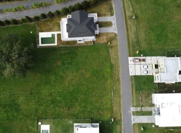 Terreno · 811m² · Lote en Venta en Chateau
