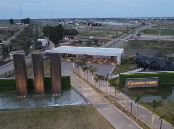 Casa · 1010m² · 4 Ambientes · 2 Cocheras · Casa a Estrenar en Puerto Nizuc